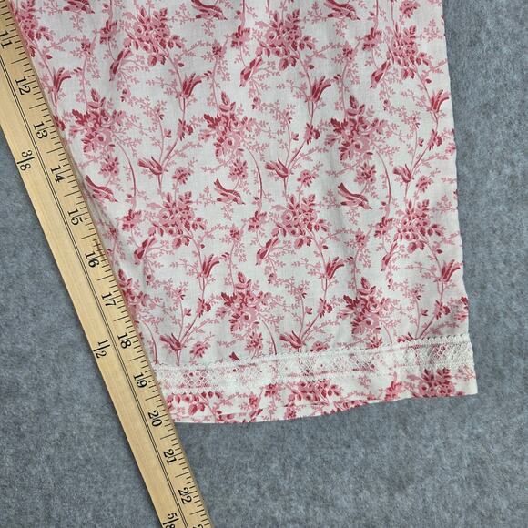 Laura Ashley Medium Sleeveless Floral 2 piece Pajama Set - Picture 15 of 16